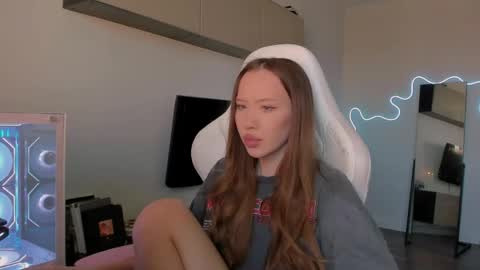 Mina online show from May 2026 07:36:02 AM