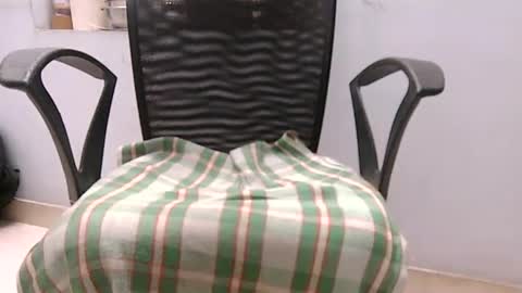 nglshown online show from February 2026 06:10:02 AM