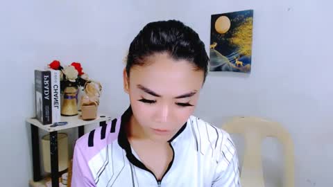 hottie nicole online show from April 2026 02:51:02 AM