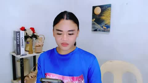 hottie nicole online show from April 2026 01:30:02 AM