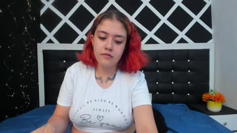 Estefani  online show from February 2025 02:55:02 AM