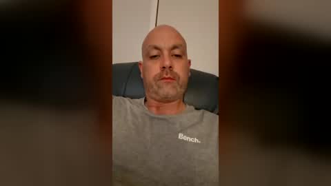 niallob online show from August 2026 12:53:02 AM
