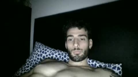 Snapshot of nicegguy9826 chatting on May 2026 08:00:02 AM nicegguy9826 online show from May 2026 08:00:02 AM