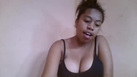 nicelly01 online show from June 2026 06:29:02 AM