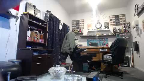 niceonebrov online show from April 2026 11:35:01 AM