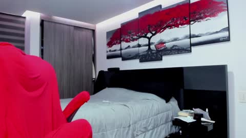 Nick Klaus online show from February 2025 01:00:02 AM