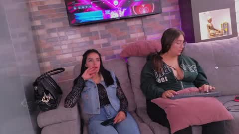 Snapshot of nicky_as chatting on July 2026 08:04:01 PM nicky_as online show from July 2026 08:04:01 PM