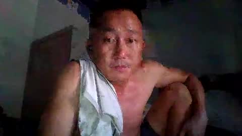 nickyang75 online show from April 2026 12:38:02 AM