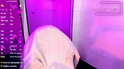 Nicky online show from April 2026 05:01:02 AM