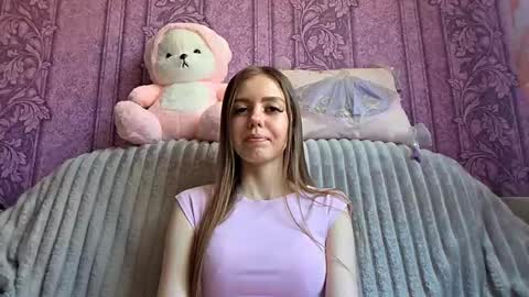 Snapshot of nickyzahl chatting on May 2026 11:26:01 AM Emily online show from May 2026 11:26:01 AM