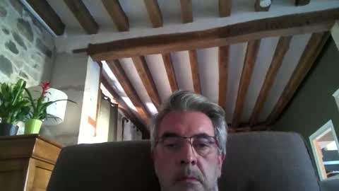 Nico online show from May 2026 08:20:02 AM