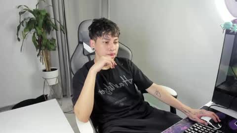 Nico  online show from April 2026 06:03:02 AM