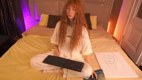 Nicol Moonn online show from May 2026 12:43:02 PM