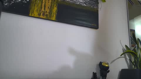 Nicolas online show from January 2026 01:30:01 AM