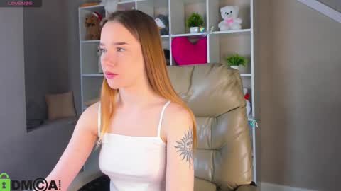 Nicole  My schedule for the week 2 GMT  9am-15pm  Mo Tu Th Fr online show from March 2026 01:11:01 AM