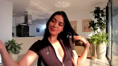 Nicole Manson online show from March 2026 08:53:01 PM