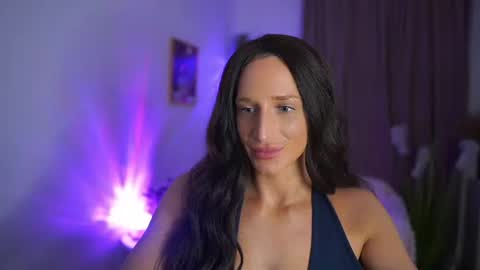 nicolette__shea_ online show from July 2026 06:10:02 PM