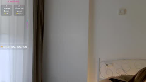 Nicol online show from April 2026 06:36:01 AM