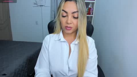 Nicol online show from September 2025 11:55:01 AM