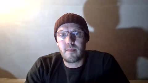 nighttime online show from February 2025 08:51:02 PM