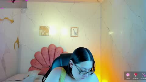 Snapshot of niickyjones chatting on June 2026 11:09:02 PM Anni online show from June 2026 11:09:02 PM
