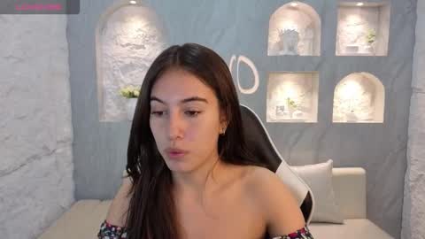 Online 2200 to 600 online show from November 2025 08:12:01 PM