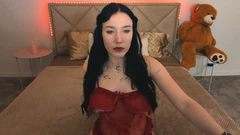 Nikki online show from March 2026 07:58:01 PM