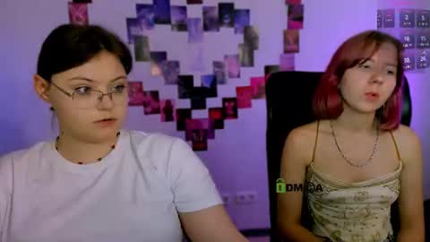 Snapshot of nikol_kitt chatting on June 2026 03:15:02 AM Little Niko Help me reach my goals online show from June 2026 03:15:02 AM