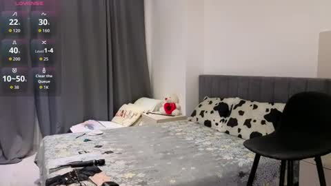 NykoleSmyth online show from June 2026 07:26:01 PM