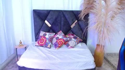 Niko online show from February 2026 01:37:02 PM