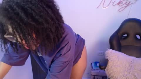 Nicole    GTM-5 1100 pm - 700 am online show from January 2025 05:23:02 AM