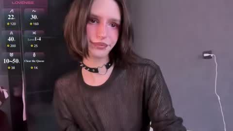 Niky online show from June 2026 12:07:01 PM