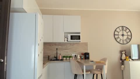 Bella online show from March 2026 06:02:02 AM