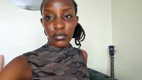 nina_bambi online show from March 2026 09:35:02 AM