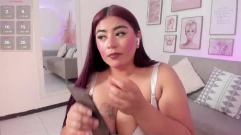 nina_voss online show from May 2026 09:20:02 PM