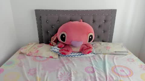 Valentina online show from March 2026 07:57:01 PM