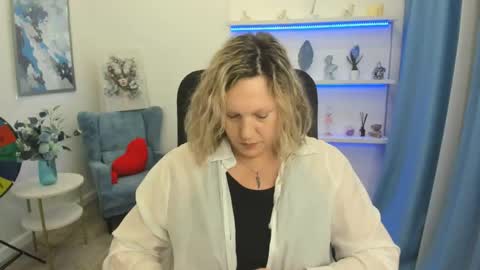 Snapshot of ninastarle chatting on April 2026 11:31:02 AM ninastarle online show from April 2026 11:31:02 AM