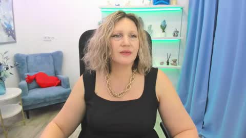 Snapshot of ninastarle chatting on April 2026 12:07:02 PM ninastarle online show from April 2026 12:07:02 PM
