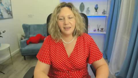 Snapshot of ninastarle chatting on April 2026 11:38:01 AM ninastarle online show from April 2026 11:38:01 AM