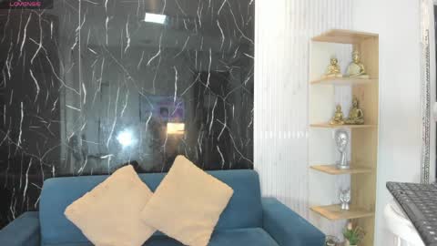 nini_beyker online show from March 2026 12:27:01 PM