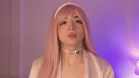 nioki_ online show from June 2026 12:20:02 PM