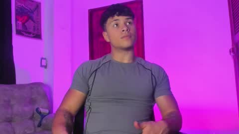 noah_223 online show from February 2026 07:16:01 AM