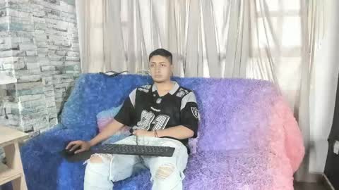 Noahandbunny online show from April 2026 11:34:01 AM