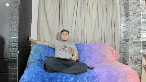 Noahandbunny online show from April 2026 11:48:01 AM