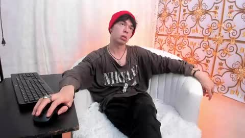 NOAH online show from May 2026 03:35:01 AM