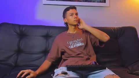 noahh_sky online show from April 2026 03:33:02 AM