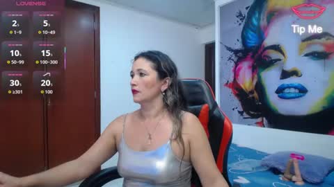 Snapshot of noelia_milfs chatting on July 2026 06:23:01 PM noelia_milfs online show from July 2026 06:23:01 PM