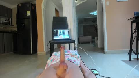 Snapshot of noemibcnz chatting on November 2025 11:27:02 PM In instagram dayhannanoemi online show from November 2025 11:27:02 PM