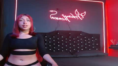 Noha Thomson online show from March 2026 08:53:01 PM