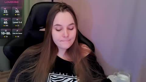 noir_ember_ online show from March 2026 04:54:02 PM